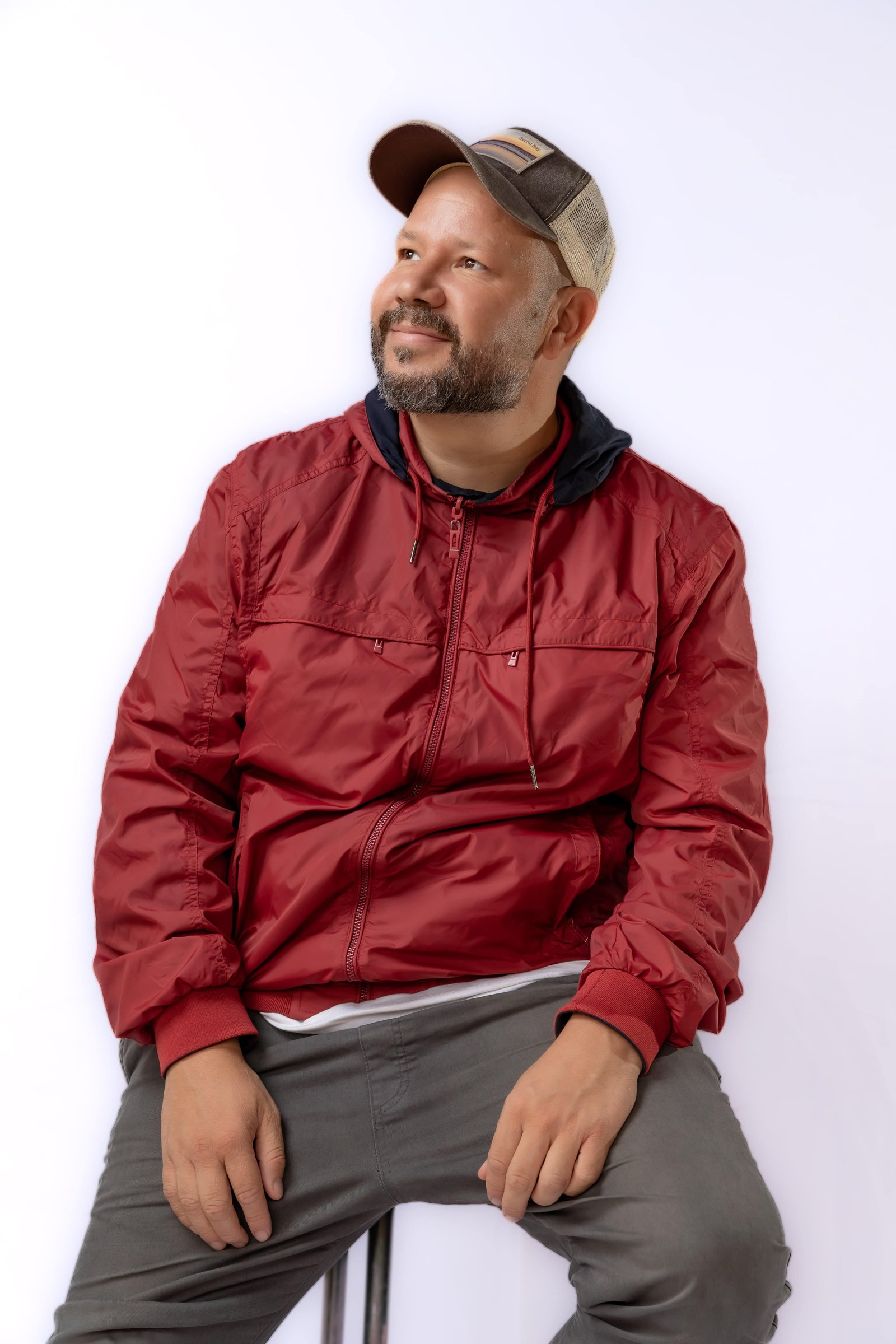 Oscar Vera, Head of Neon